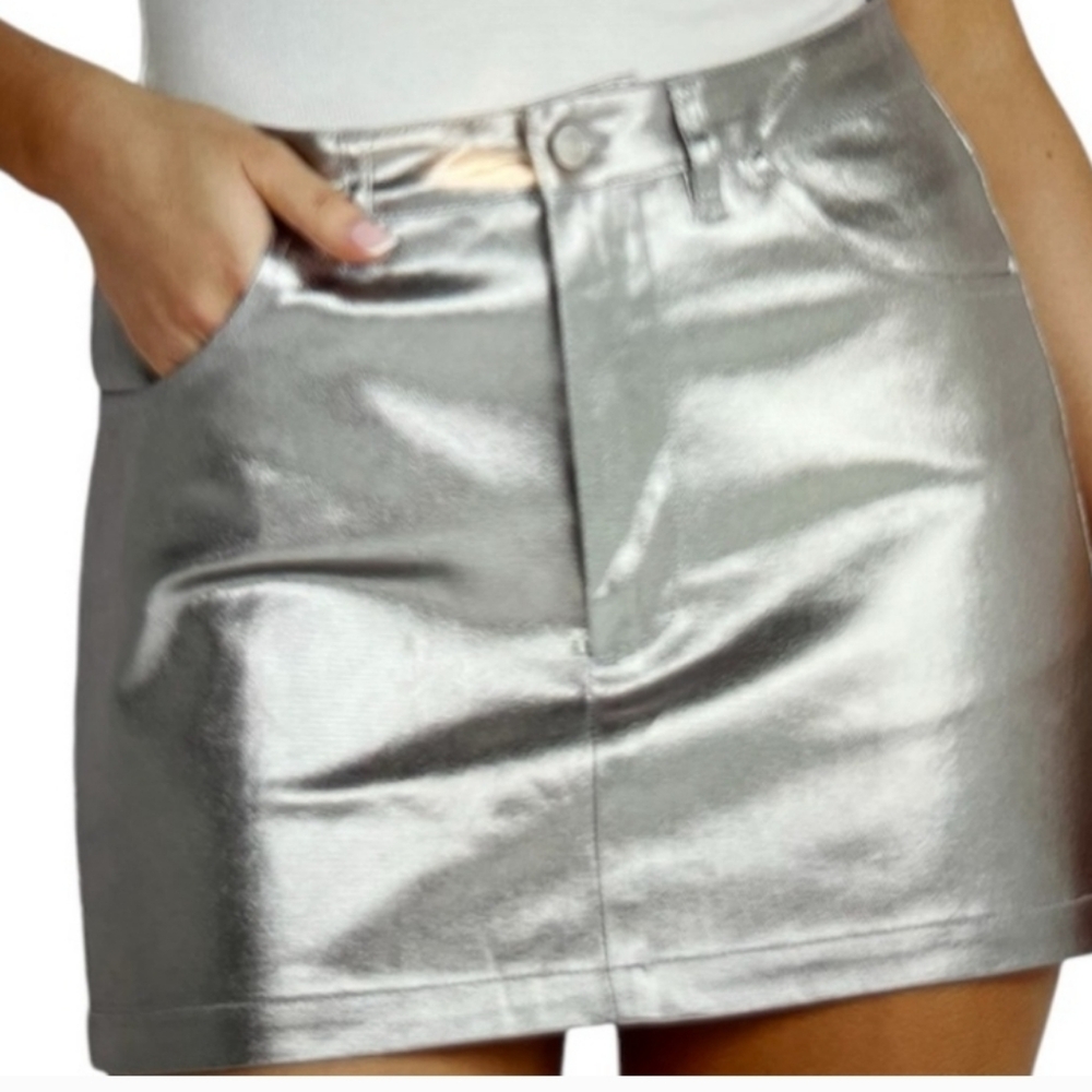 Calvin Klein Jeans Metallic Silver Mini Skirt Womens Size 31